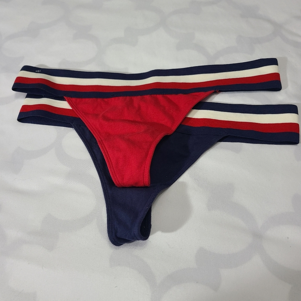 Tommy Hilfiger Signature Stripe Thong NWOT Size Medium